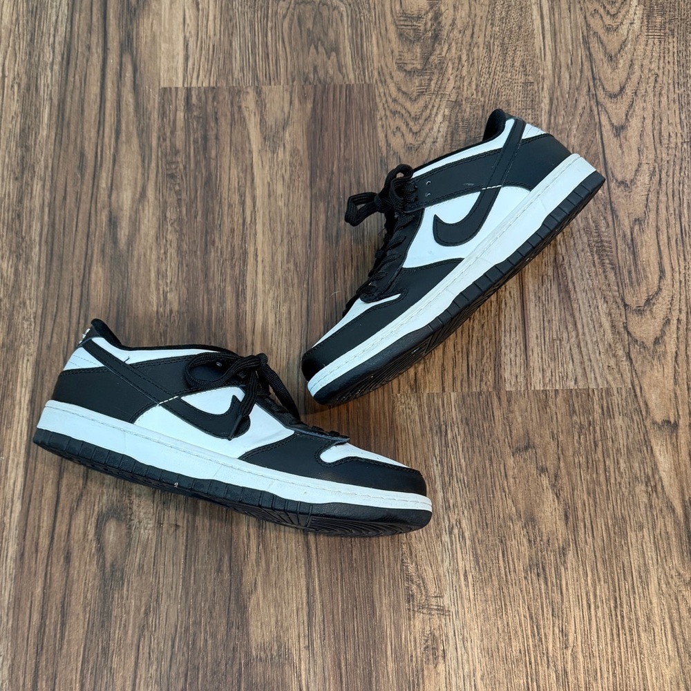 Nike Women's Dunk Low Sneakers